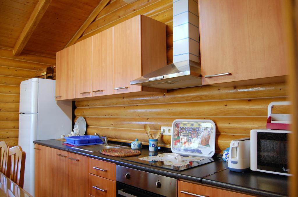 Casas Rurales Villa Pereza Casas De Los Pinos Eksteriør bilde