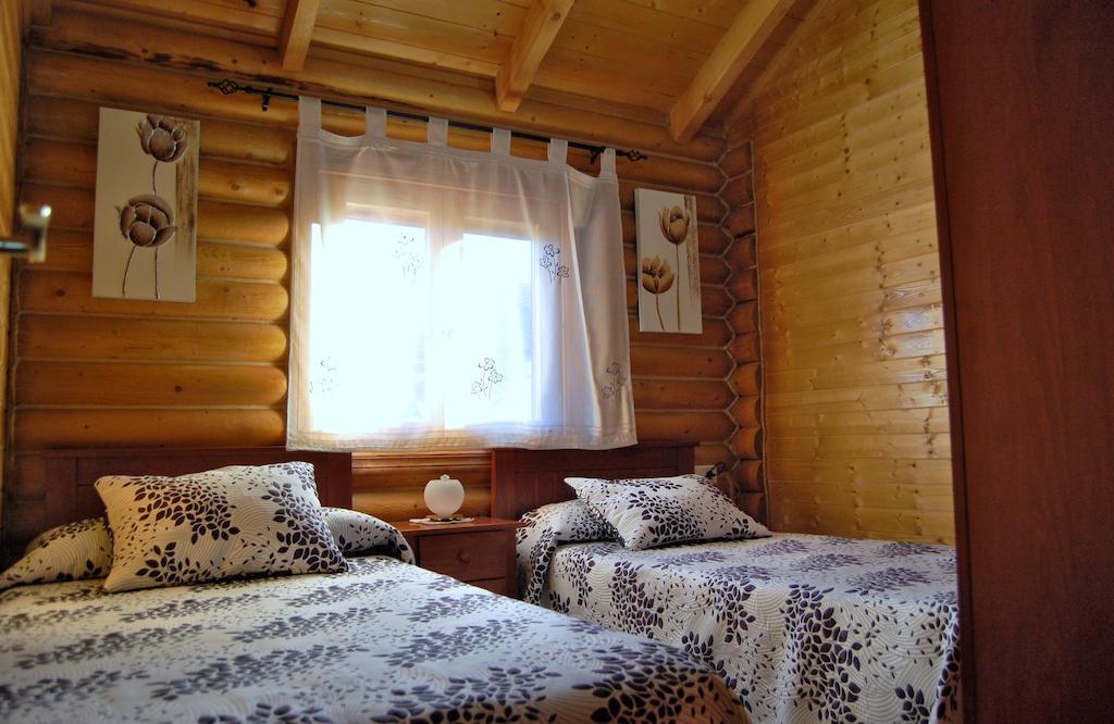 Casas Rurales Villa Pereza Casas De Los Pinos Eksteriør bilde